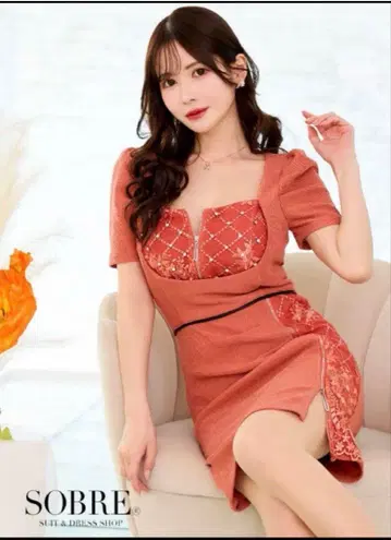 SOBRE 자수 오렌지 타이트 드레스