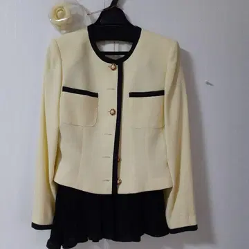 [새상품급] M'S GRACY 포멀 슈트 자켓&스커트 세트