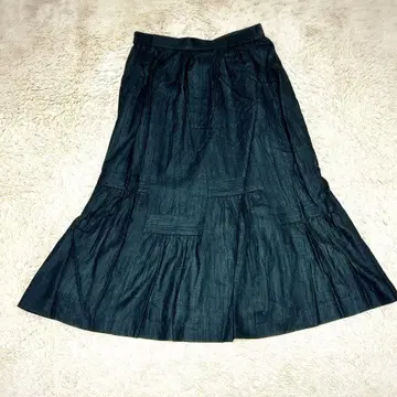 일본제 티어드 플레어 스커트 블랙 안감 포함 세련된 패널 디자인