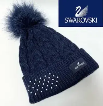 Swarovski 네이비 니트 모자