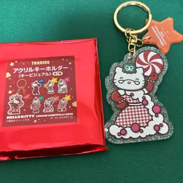 헬로키티 x LUMINE 크리스마스 아크릴 키링 (마가렛)