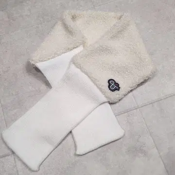 앤퍼시 넥워머 화이트 보아