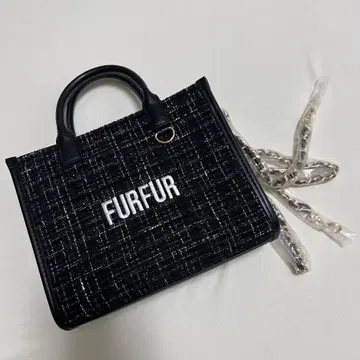 FURFUR 블랙 트위드 백