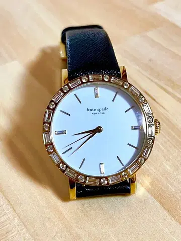 케이트 스페이드 시계