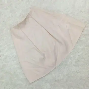 [ 엠프리미어 블랙 ] (38) 울 혼방 턱 스커트 백 지퍼 안감