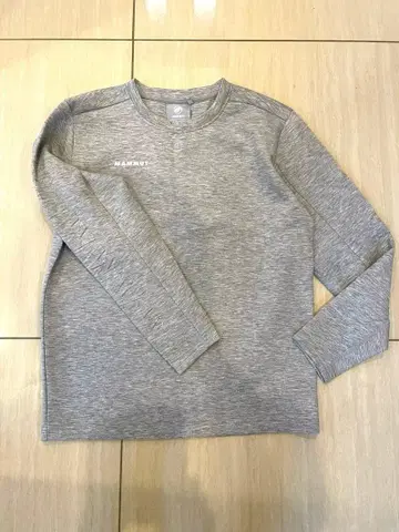 [ MAMMUT ] 긴팔 트레이닝복 맨투맨 그레이 M (새상품급)