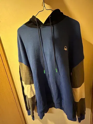 컬러 블록 후드티