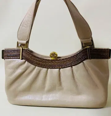 [ 새상품급 ] 베이지 가죽 핸드백