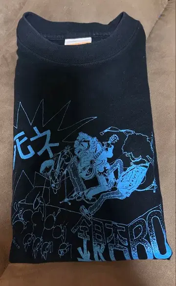 이초노보이즈 죽어 티셔츠 S 사이즈