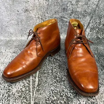 크로켓 앤 존스 처카 부츠 브라운 가죽