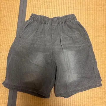 다크 그레이 숏팬츠