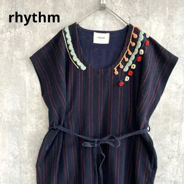 rhythm 울 프렌치 슬리브 보더 튜닉 원피스 자수