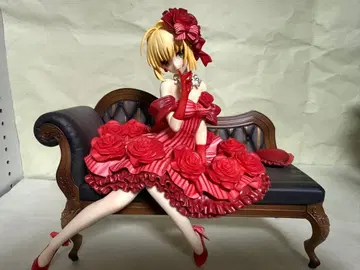 아쿠아 마린 아이돌 황제 네로 피규어