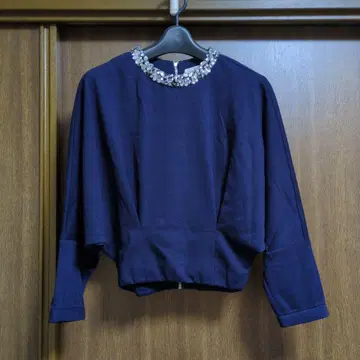 퍼퍼 비쥬 부착 풀오버