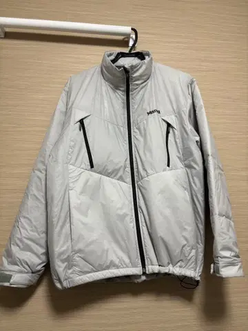[ 즉시 품절 ] Marmot 실버 자켓 L 사이즈