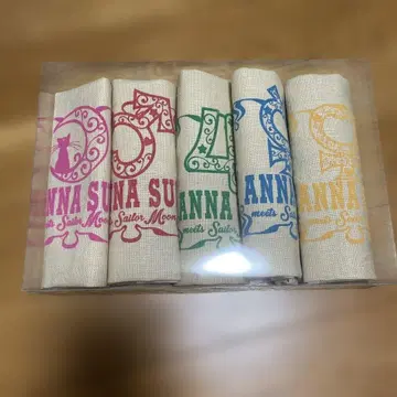 ANNA SUI 세일러문 콜라보 런치매트