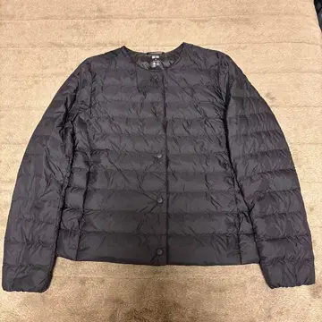 유니클로 울트라 라이트 다운 컴팩트 자켓 M