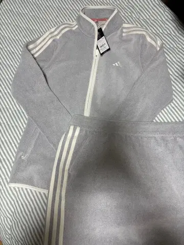 adidas 쓰리 스트라이프 플리스 자켓 스커트 세트 새상품