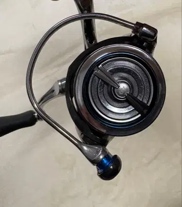 다이와 18 이그지스트 FCLT2000S-P 센시티브 튠