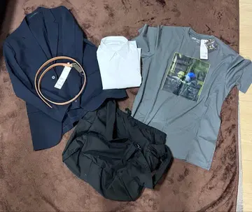 유니클로의 여러 가지 세트