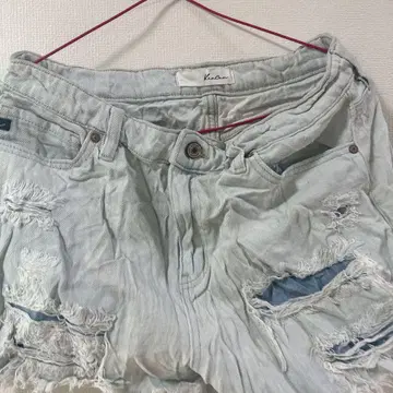 KanCan [L] 데미지 가공 숏팬츠