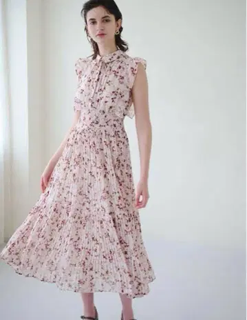 Snidel Sustainable 프릴 플리츠 원피스