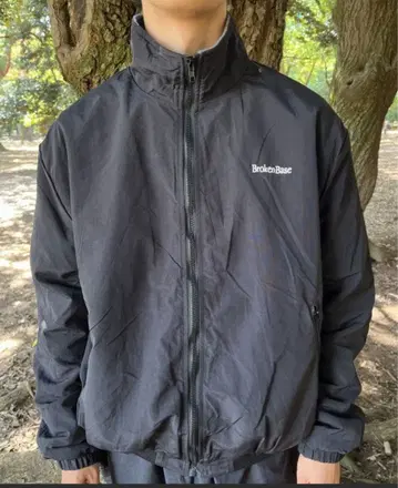 BrokenBase 블랙 나일론 자켓