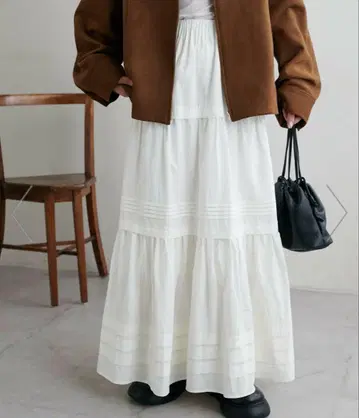 Discoat 턱 플레어 스커트