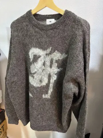 FTW 니트 스웨터 사이즈 L 브라운 계열