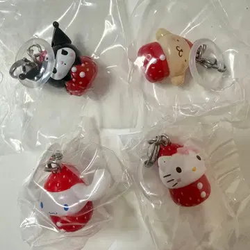 산리오 딸기 표시 액세서리