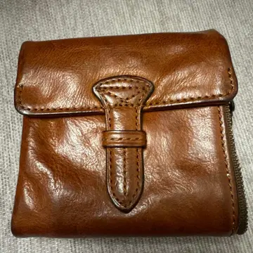 Dakota 이단 접이식 지갑 가죽