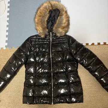 반질반질 다운 야리라용 블랙 퍼 트리밍