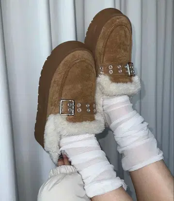 sedacle girl 버클 어그 부츠