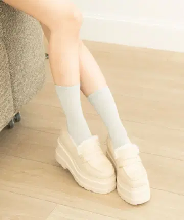 [ 25AW 신상 ] [ R&E ] 트리플 밑창 스웨이드 터치 통굽 로퍼