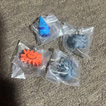 Daisuke Kondo 메지루시 액세서리 4개 세트