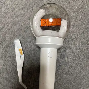 RIIZE 응원봉 화이트