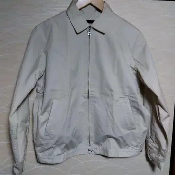 NECESSARY or UNNECESSARY 스윙탑 자켓