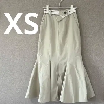 [ 익명 배송 ] rienda 마벨 머메이드 스커트 라이트 그린 XS