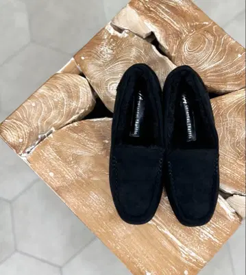 블랙 스웨이드 모카신