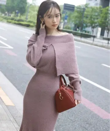 슬릿 숄 오프숄더 원피스 snidel