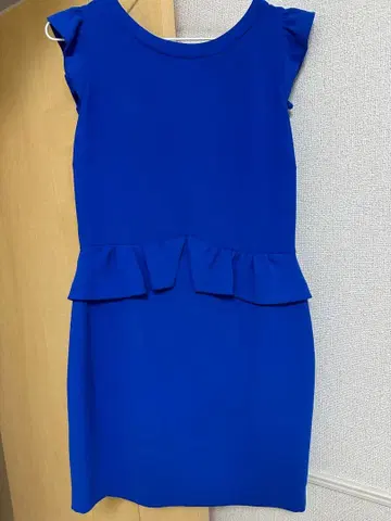 sandro 파랑 프릴 페플럼 드레스 사이즈 1