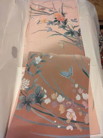 쇼와 호몬기 꽃과 나비 무늬 핑크 실크