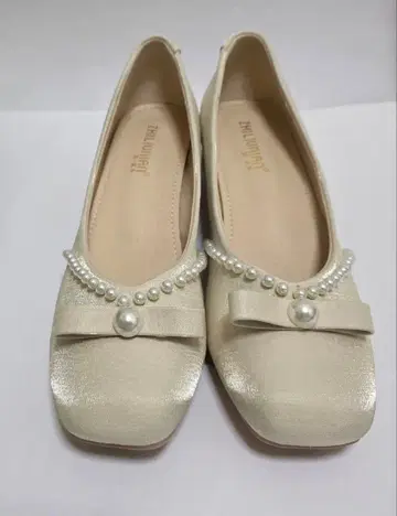 아이보리 펌프스 25cm