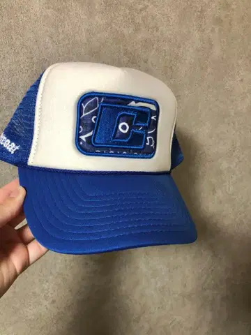 CUTTHROAT 메쉬 캡 블루