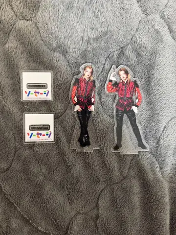 ICEx 아쿠네 온세 소시지 아크릴 스탠드