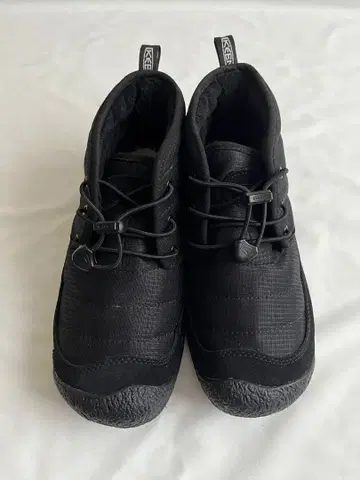 KEEN 하우저투 처카 여성용 방한 경량 블랙 퀼팅