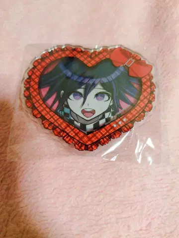 단간론파 오마 코키치 하트형 아크릴 배지