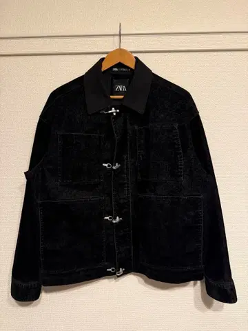 [ 컨디션 최상 ] ZARA 벨벳 자켓 커버올 블랙 S 파이어맨