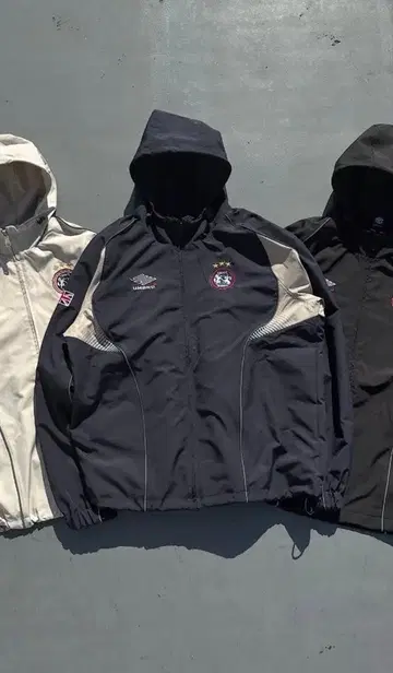 새상품급 9090 umbro 그라데이션 나일론 자켓 L