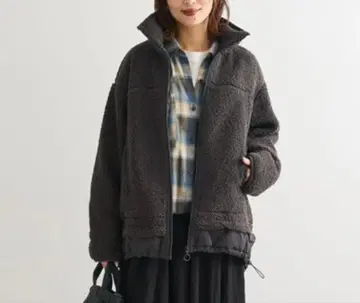 Green Parks 이소재 콤비 스탠드 보아 블루종 아우터 보아